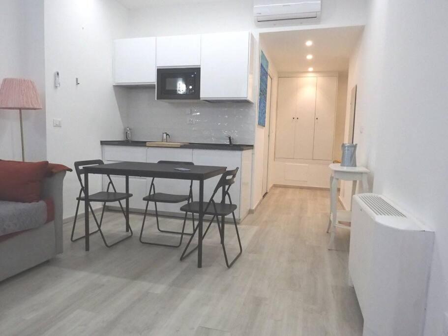 Sottoripa Loft Apartment Генуа Екстериор снимка